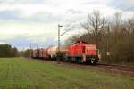 DB 294 710-9 zieht eine bergabe aus Neufahrn nach Mnchen Nord.
Freising, 12.04.12