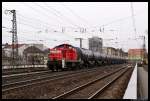 294 650-7 mit einem Kesselwagenzug am 14. Mrz 2012 auf der Siebenbogenbrcke in Frth.