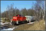 294 663-0 verlsst mit ihrer bergabe die Wasserglasfabrik Dehnitz Richtung Wurzen. (24.03.2013)