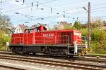   Die 294 671-3 (V90 remotorisiert), ex DB 294 171-7, ex DB 290 171-8, der DB Schenker Rail Deutschland AG kommt an 02.05.2015 solo, nach einem Einsatz, wieder in Kreuztal an.