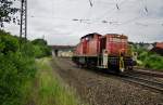 294 896-3 als Lz in Richtung Bebra am 10.06.15 bei Fulda unterwegs.