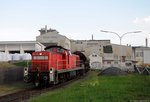 294 676 (98 80 3294 676-2 D-DB) Bedienfahrt AKW-KICK Werk Schnaittenbach am 18.06.2013 in Schnaittenbach. Ende Juli 2016 wird der Gleisanschluss ausser Betrieb gehen, da das Werk abgebaut wird um die darunter liegenden Kaolinvorkommen zu erschließen. (Strecke Amberg - Schnaittenbach)