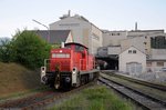 294 676 (98 80 3294 676-2 D-DB) Bedienfahrt AKW-KICK Werk Schnaittenbach am 18.06.2013 in Schnaittenbach. Ende Juli 2016 wird der Gleisanschluss ausser Betrieb gehen, da das Werk abgebaut wird um die darunter liegenden Kaolinvorkommen zu erschließen. (Strecke Amberg - Schnaittenbach)