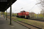 Ein exotischer Gast im Nordteil des Dürener Bahnhofs, wo man normalerweise nur Rurtalbahn-Fahrzeuge sieht.