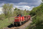 294 588-9 mit dem EK 55840 (Deißlingen-Villingen(Schwarzw)) bei Schwenningen 15.5.17