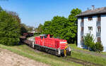 294 595 verlässt nach getanen Rangiermanöver das Industriegleis Bühl in Richtung Bahnhof 22.4.26