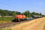 Deutschland 
Lok 294 908 von DBC zieht einem gemischtem G�terzug in Kaarst Broicherseite.
10/7/2026