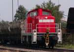 Diese Lokomotive rangiert hier im Duisburger Hafen. Das Foto stammt vom 02.07.2007