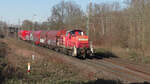 DB Cargo 294 860-2 fährt von Wanne-Eickel kommend auf die Nokiabahn in Richtung Bochum. (Herne, 11.03.2022)