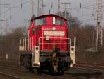 Mit groem Tempo durcheilt diese BR 294 den ehemaligen Bahnhof in Ratingen.