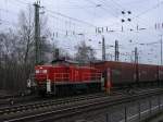 V 90 , BR 294 657-2 mit GZ bestehend aus 39 Wagen (78 Achsen)  Rangierfahrt in Bochum -Langendreer.(22.03.2008) 