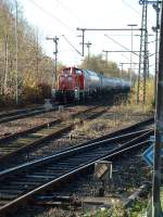 294 194-6 am 08.11.2005 im Bahnhof Gelsenkirchen-Horst Nord beim Zusammenstellen der bergabe, in Gleis 2, nach Wanne-Eickel Gbf. Gesehen vom Stellwerk Hnf aus. Einer meiner damaligen Dienstposten.