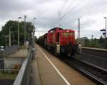 294 758-8 von Railion kommt  mit Kurzen gemischten Güterzug aus Stolberg-Hbf(Rheinland) nach Herzogenrath und fährt durch Kohlscheid und fährt in Richtung Herzogenrath.