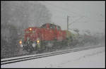 Am 8.2.2007 gab es nachmittags kurzzeitig einen heftigen Wintereinbruch. Dichtes Schneetreiben setzte ein. Bei diesem Wetter kam 295096 mit einem Tankwagen Zug in Richtung Rheine um 16.56 Uhr durch Westerkappeln Velpe.