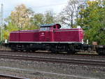295 096-2 in DB-Rot der PBE im Bauzugdienst im Bahnhof Darmstadt-Eberstadt.