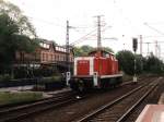 295 097-0 auf Bahnhof Bad Bentheim am 16-6-2001.