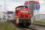 Die 295 099-6 bei der Ausfart aus dem Container Terminal Hamburg Tollerort, am 26,08,09