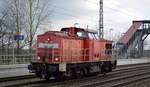 DB Cargo AG mit  298 316-1  [NVR-Nummer: 98 80 3298 316-1 D-DB] Richtung Seddin am 04.03.20 Bf. Saarmund.