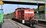 DB Cargo AG, Mainz mit ihrer  298 336-9  (NVR:  98 80 3298 336-9 D-DB ) am 25.08.23 bei der Durchfahrt Bahnhof Berlin Hohenschönhausen.