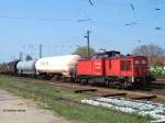 298 314 mit einem gemischten Gterzug, Coswig 28.04.2004  