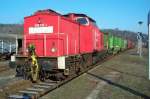 Diesellok 298 316 im Bahnhof Greiz-Dlau am 9.12.2002 