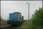 Am 28.05.2007 fanden Gleisbauarbeiten im Bahnhof Förderstedt statt. Dabei war auch diese private V 60 im Einsatz zu beobachten.
