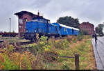 Beim Verlassen des Herbstlokfests fiel mir 345 137-4 (105 137 | DR V 60) auf, die neben dem Gelände des Lokschuppen Staßfurt geparkt hat.