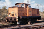 Die von LEW 1980 an die DR gelieferte Rangierlok vom Typ V 60 D steht als 345 102 (DR 105 102) am 06.08.1994 im Bw. Berlin-Lichtenberg.
