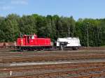 363 144 zusehen am 02.06.14 in Marktredwitz mit einem Unkrautbekämpfungszug.