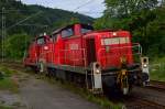 294 838-8 mit der 363 831-9 im Schlepp durchfahren hier gerade Neckargerach in Richtung Neckarelz. 8.9.2015