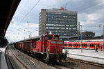 363 160 mit einer Übergabe im Essener Hauptbahnhof, aufgenommen am 7.