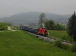 Die 363 815 mit einem Personenzug nach Freyung am 01.05.2014 unterwegs bei Karlsbach.
