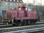 364 858 rangiert am 17.12.2013 im Bahnhof Ulm.