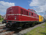 Die Diesellokomotive 280 005-0 stand Mitte Mai 2017 im Verkehrsmuseum Nürnberg.