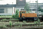 101 507, 1962 von LKM als V 15 2259 für die DR gebaut, am 25.07.1991 in der Nähe des Berliner S-Bahnhofs Warschauer Straße aufgenommen.