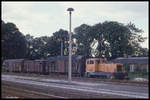 101600 vor Güterzug im Bahnhof Eilsleben am 16.9.1990.