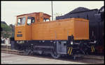 DR 102195-5 am 22.5.1991 im Bahnhof Sangerhausen.