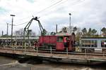 Eisenbahnfreunde Treysa Köf2 323 582-7 am 24.03.18 beim Lokschuppenfest auf der Drehscheibe