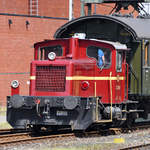 Die Rangierlokomotive 332 306-0 war Anfang Juni 2019 im Eisenbahnmuseum Bochum-Dahlhausen unterwegs.