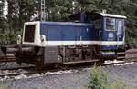 15.6.1993 - Sande - BR 332 241 wartet auf den nächsten Einsatz (Bild vom Dia)