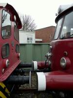 Begegnung: Orenstein&Koppel-Rangierlok und MAN-Triebwagen der Hamburger Hafenbahn.