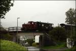 Auf der Rckfahrt konnte V 3 „NAHMER“ mit ihrem  Zug  zwischen Kbbinghauser Hammer und Seissenschmidt auf einem Brckenbauwerk abgelichtet werden.