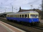 DEV T 2 - 302 001 , Ausfahrt in Witten Hbf., nchster Halt ist Hagen Hbf.(09.03.2008)