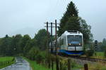 VT 106 der BOB hat am 19.09.2017 den Bahnhof Fischhausen-Neuhaus verlassen und sich auf den Weg nach Schliersee gemacht