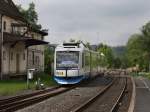 Der VT 112 am 23.05.2010 bei der Durchfahrt in Untersteinach.