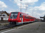 611 010 mit 045 als RE nach Donaueschingen am 19.08.18 im Bahnhof von Mengen 