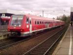 611 004 und 611 011 stehen als IRE 3102 Ulm Hbf - Basel Bad Bf mit 65 Minuten Versptung und abweichend auf Gleis 5 statt 4 in Radolfzell.