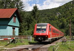 611 001-9 und 611 050-5 als IRE 3209 (Neustadt(Schwarzw)-Ulm Hbf) bei Neidingen 30.7.16