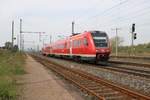 612 126 von DB Regio Südost als RE 3802 (RE7) von Würzburg Hbf nach Erfurt Hbf fährt in den Bahnhof Neudietendorf an der Bahnstrecke Halle–Bebra ein.