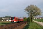 612 170 mit RE 3568 bei Sulzbach-Rosenberg (21.04.2007)